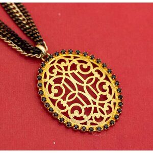 18 inch, Vintage Oval Monogram Stylish Gold Tone Necklace - F38